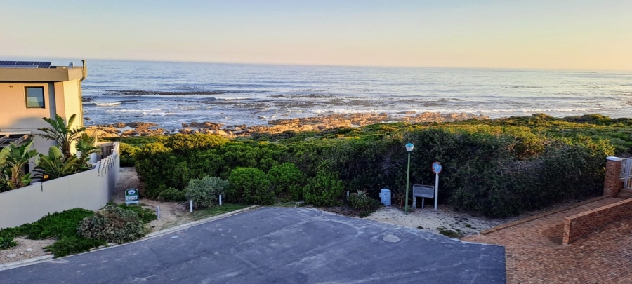 5 Bedroom Property for Sale in Vermont Western Cape